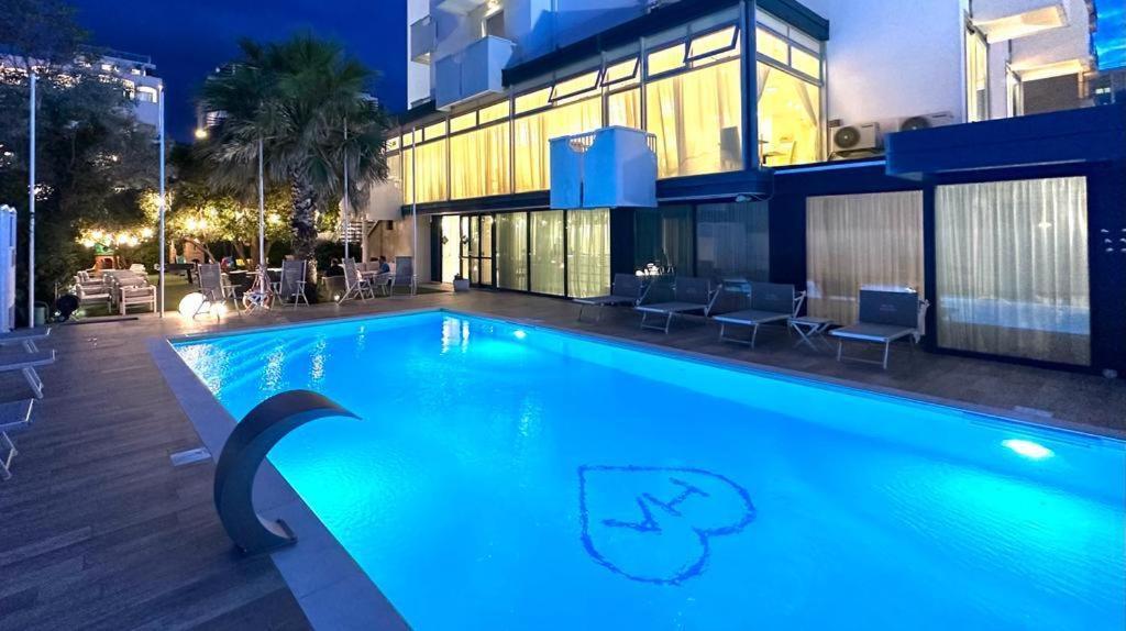 Aristeo Hotel 3*