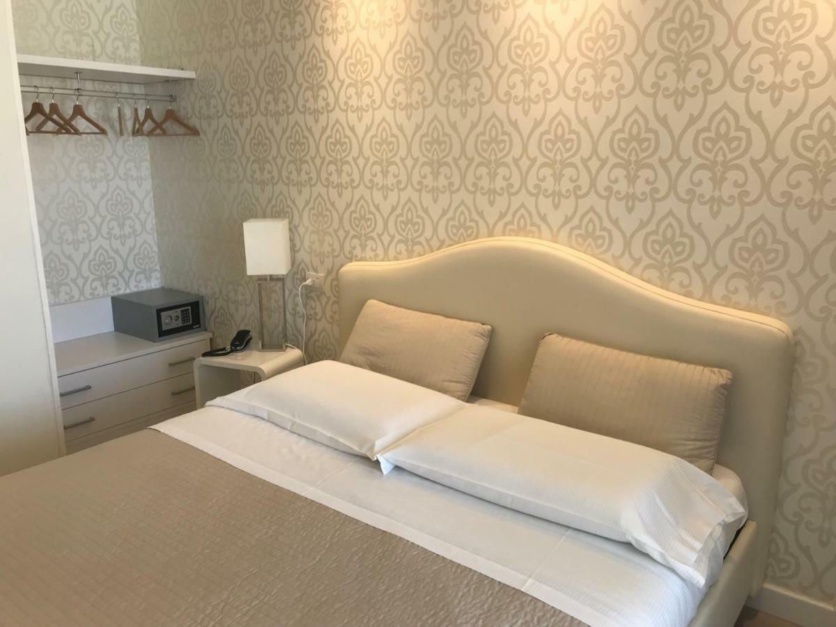 Aristeo Hotel 3*
